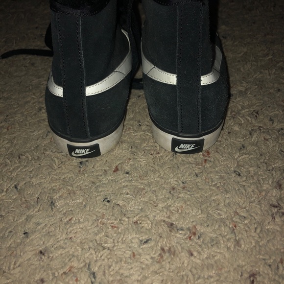 Black and white ankle sneakers - Picture 3 of 3